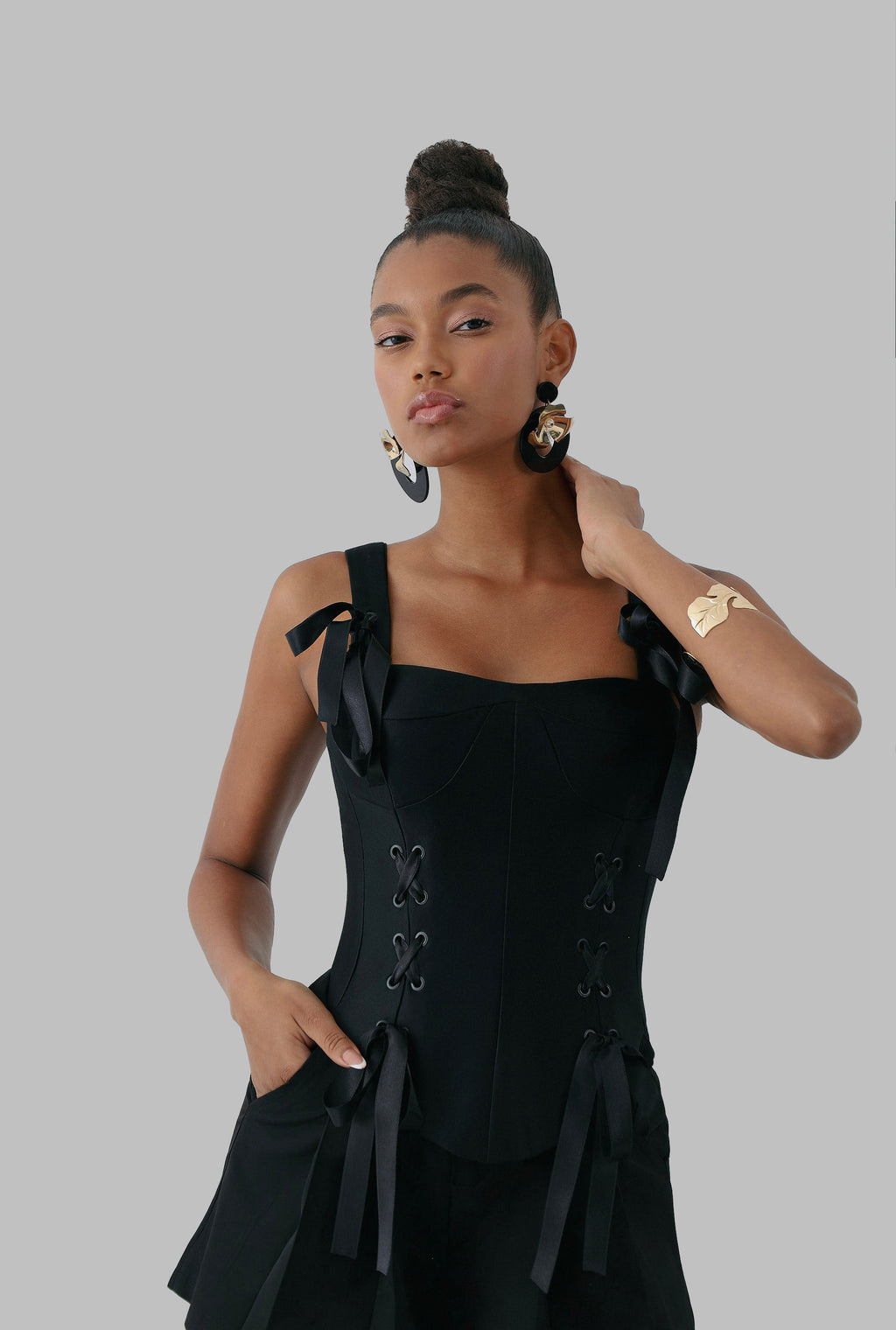 NOMİ TOP BLACK