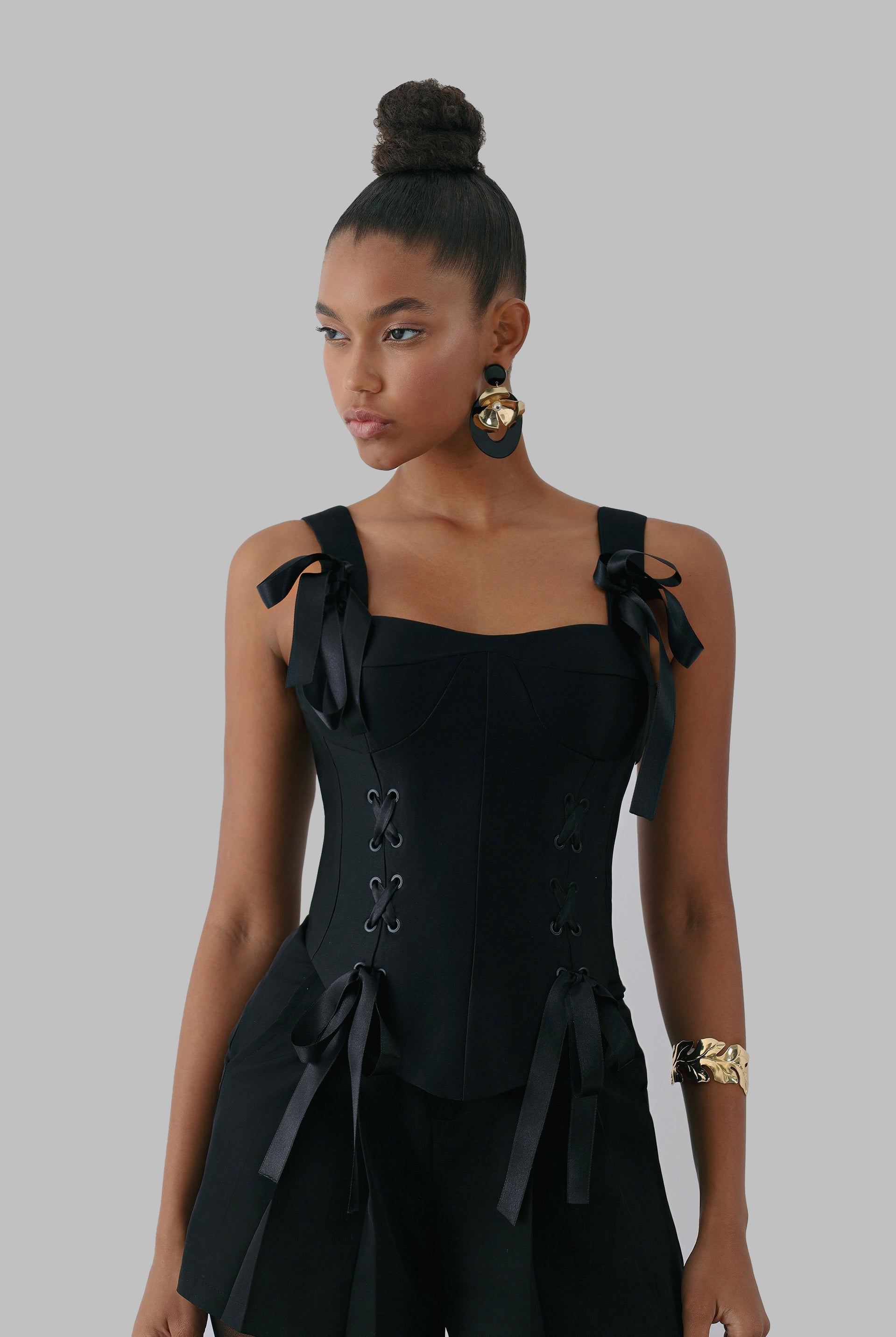 NOMİ TOP BLACK